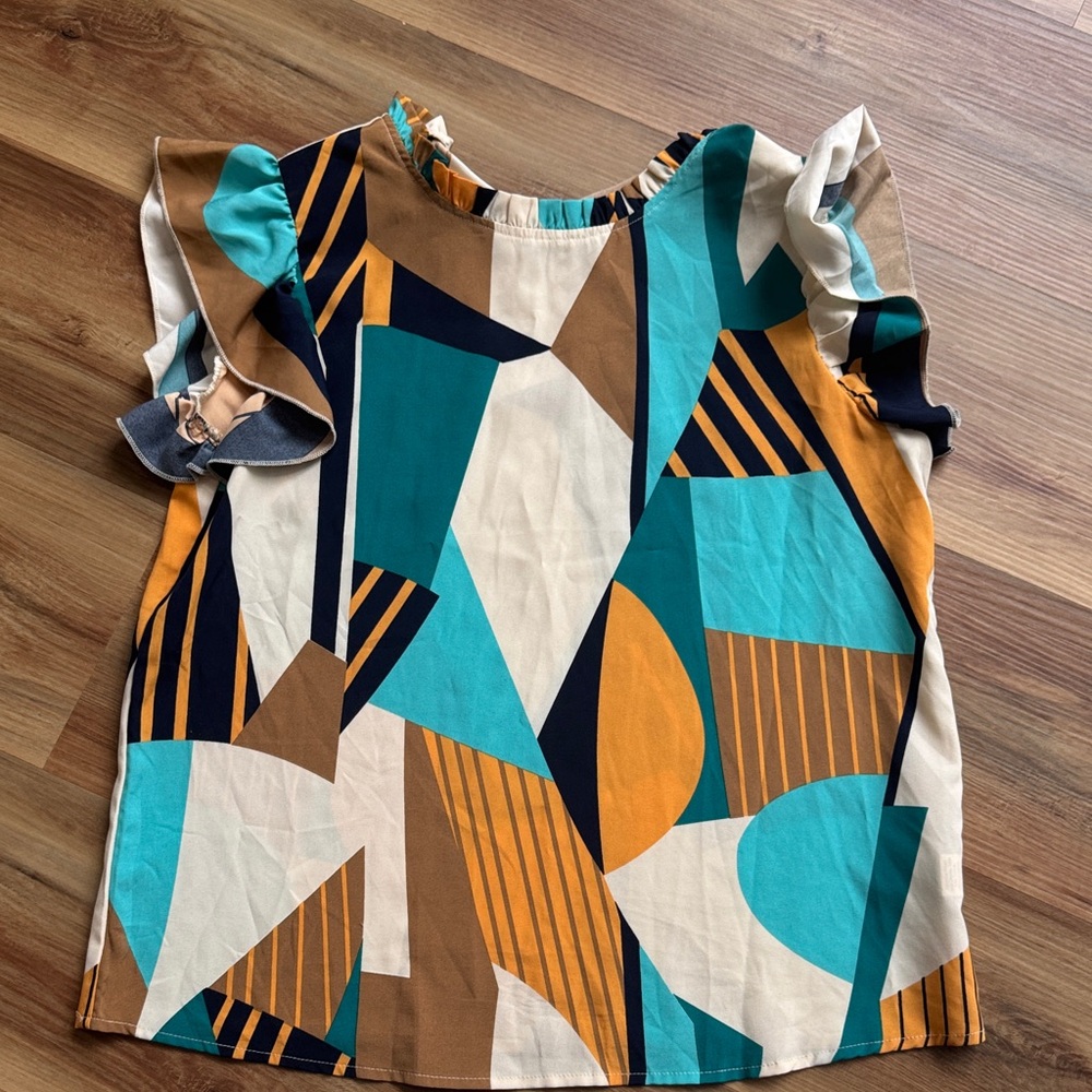 Geometric Patterned Women's Top